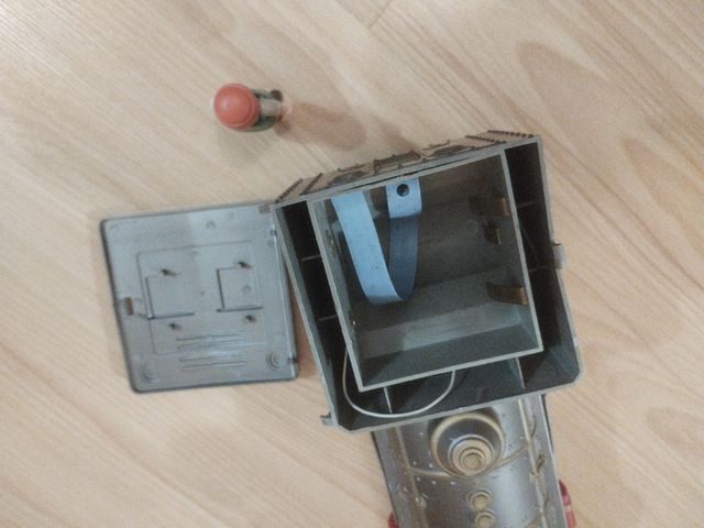 Juguete LOCOMOTORA JYE