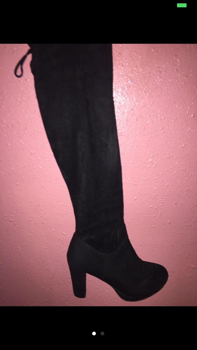 Botas altas negra tacon