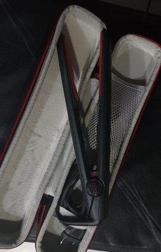 Plancha Ghd, placa roja. de segunda mano por 99 EUR en Santa Coloma de  Gramenet en WALLAPOP