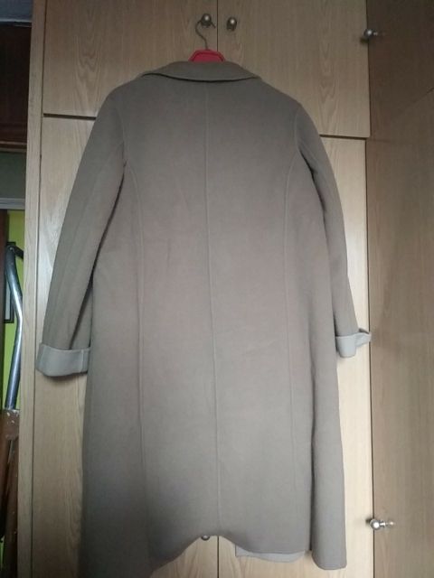 Abrigo de lana marca Lolita