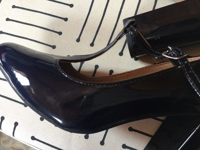 Zapatos salón charol pulsera azul marino t 40