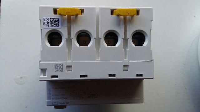 63 A 30 mA diferencial de 4 pólos