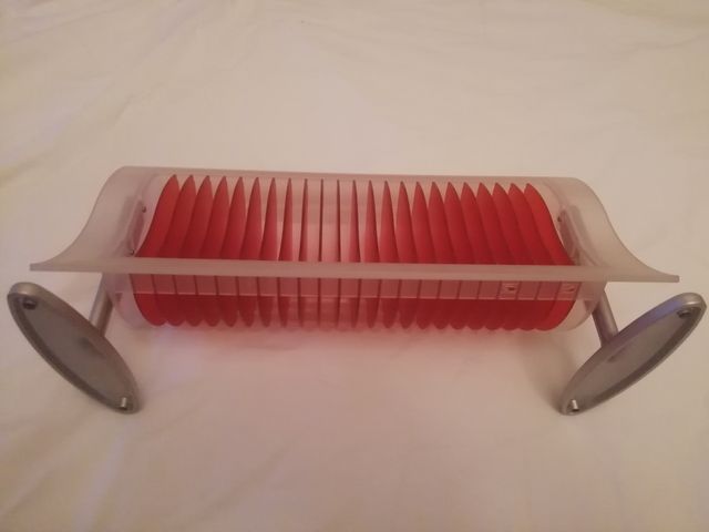 Estantería / soporte para cds, dvds...