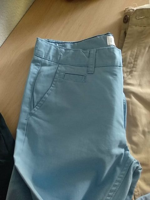 pantalón celeste 14