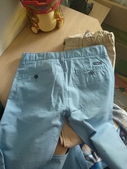 pantalón celeste 14