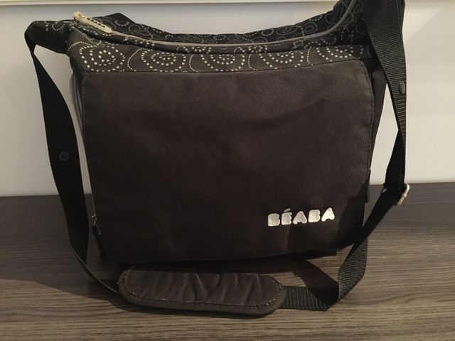 Bolsa bandolera bebé marca Béaba