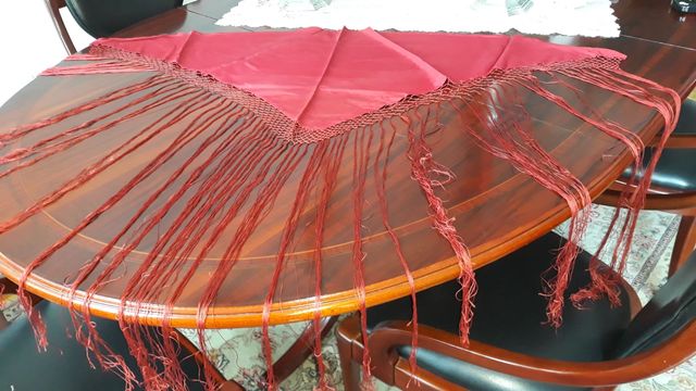 9 mantoncillos de gitana o flamenca