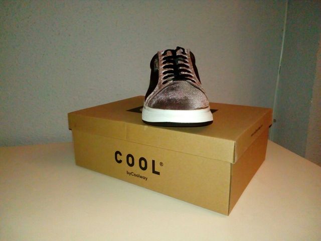 Zapatillas casual mujer coolway Ulanka de segunda mano por 12 EUR