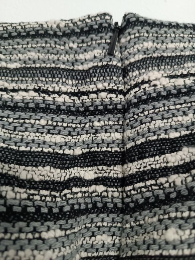 MANGO Falda jacquard algodón NUEVA T:38