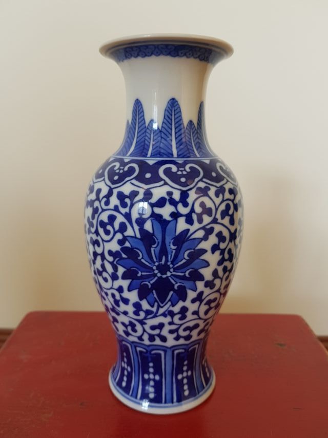 Jarrón porcelana china Shuangxi Gu.