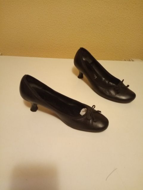 zuecos anatómicos piel