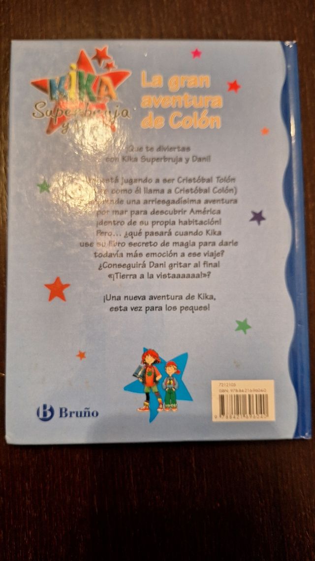 LOTE DE 2 LIBROS DE KIKA SUPERBRUJA