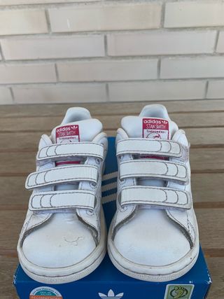 stan smith niña rosa