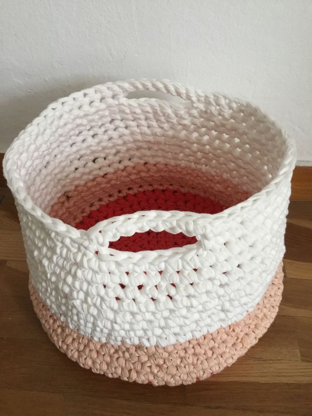 Cesta trapillo de segunda mano por 10 € en Barcelona en WALLAPOP
