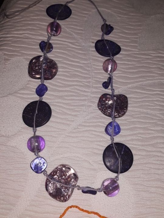 COLLAR CORTE INGLÉS LILA