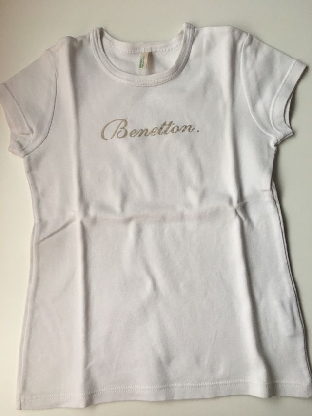local los padres de crianza Cielo Camiseta Niña Benetton Talla:4 de segunda mano por 2 € en Illescas en WALLAPOP local los padres de crianza Cielo Camiseta Niña Benetton Talla:4 de segunda mano por 2 € en Illescas en WALLAPOP