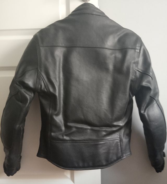 Cazadora cuero de moto