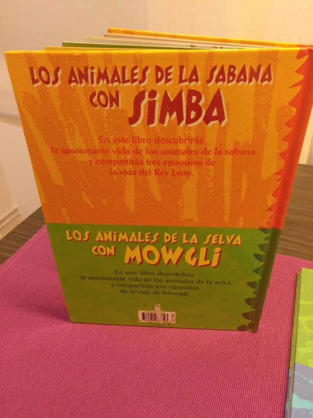 Lote de 2 libros de animales y Disney