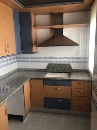 Mueble de cocina de segunda mano en Sevilla en WALLAPOP Mueble de cocina de segunda mano en Sevilla en WALLAPOP