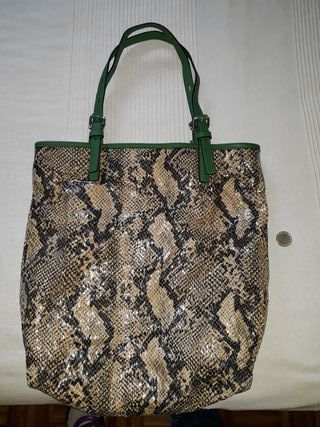 TOUS bolso piel serpiente\\/verde de segunda mano por 35 EUR en Móstoles en  WALLAPOP