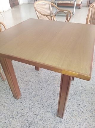 Mesa comedor de segunda mano en Málaga en WALLAPOP Mesa comedor de segunda mano en Málaga en WALLAPOP