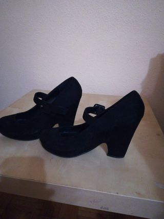 zapatos en plataforma cerrados