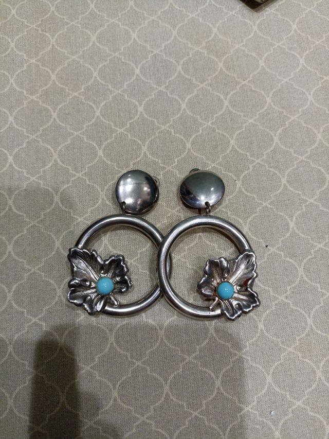 pendientes bisutería