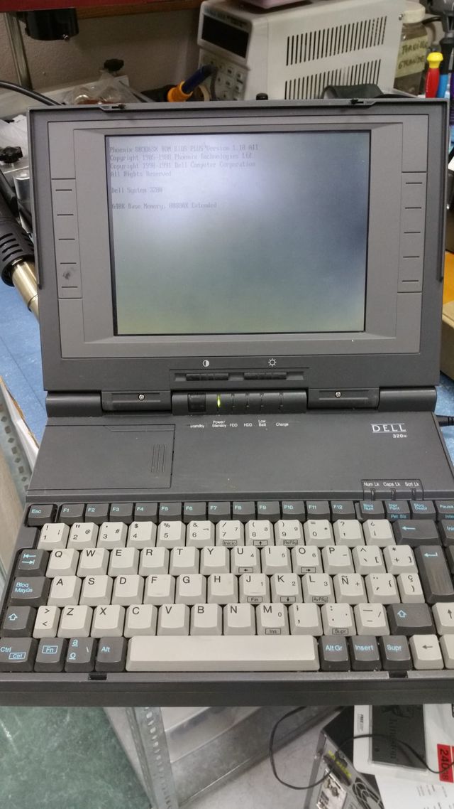 Portátil antiguo Dell 320N 386sx