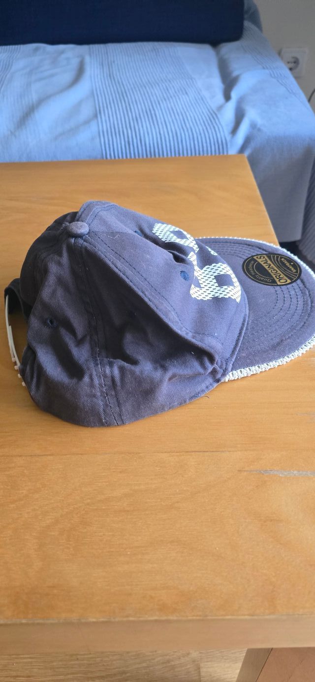 Gorra azul 89