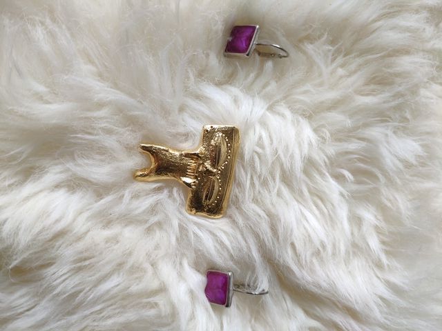 Colgante y pendientes