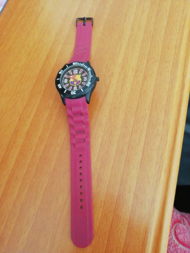 reloj con esfera del Barcelona