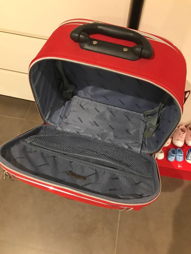 maleta de viaje pequeña