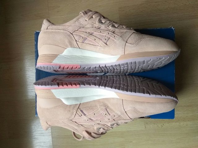 42.5 Asics Gel-Lyte III x Clot Sand