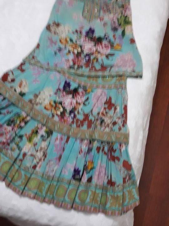 vestido de verano en 2 piezas.20€