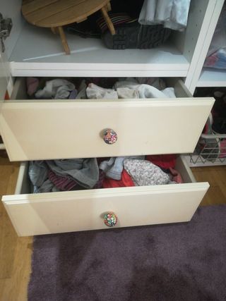Blanco Armario Crema Segunda Ikea Por 90 De Ropero Infantil Mano K1uFclTJ3