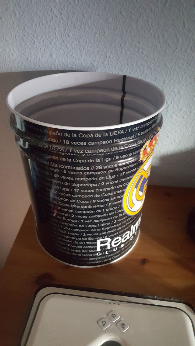 papelera original Real Madrid