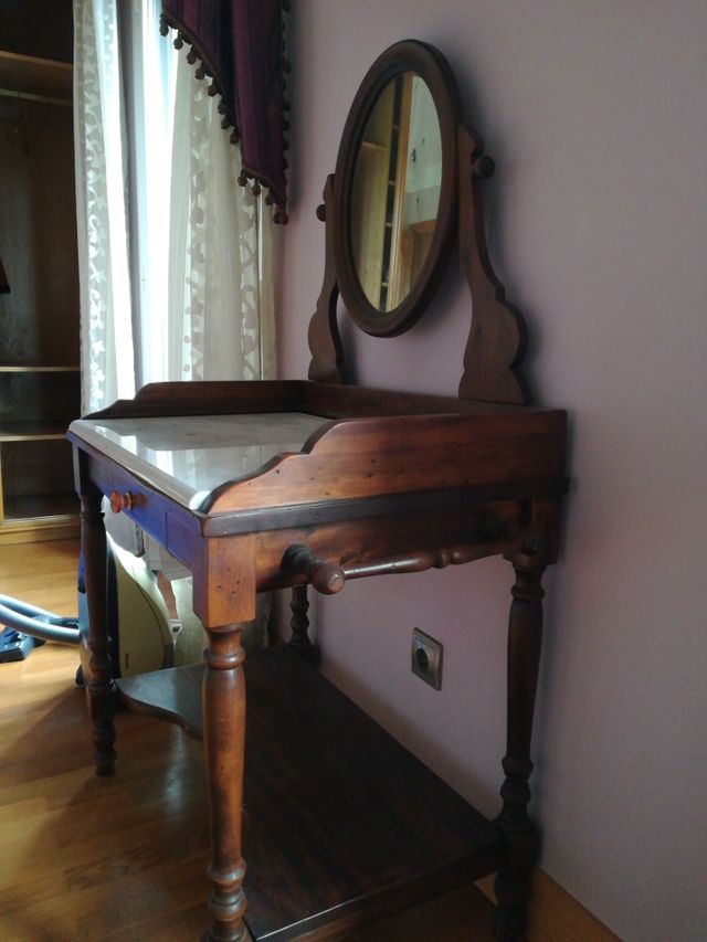 Excelente mueble tocador, uso cotidiano y decoraci de segunda mano por