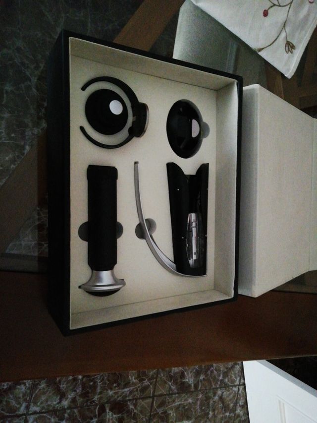 estuche accesorios para vino