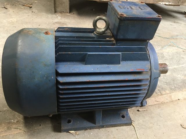 Motor trifasico 3KW