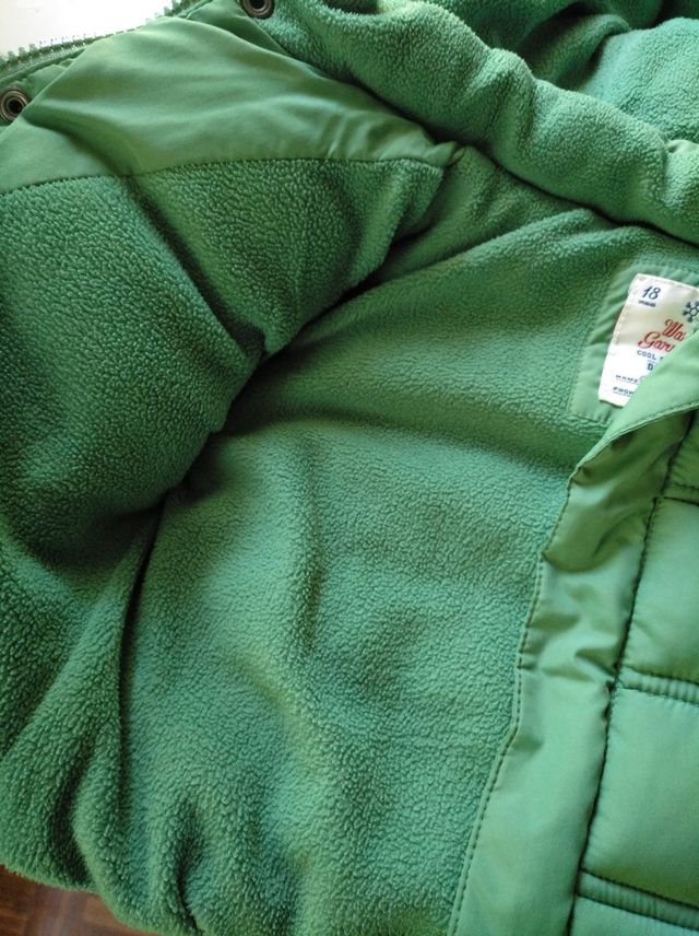 Cazadora 18 meses en perfecto estado