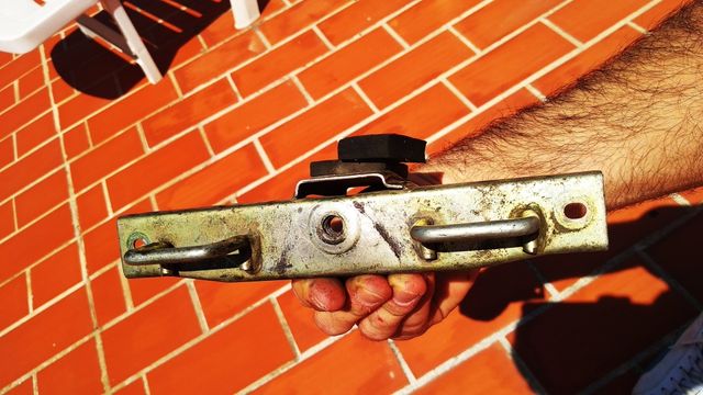 Soporte trasero Depósito Combustible Hyosung COMET