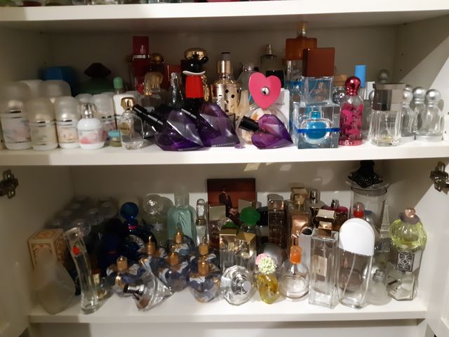 profumi vuoti, bottiglie