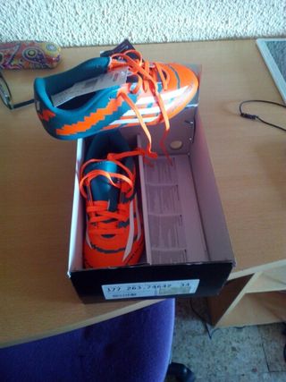 botas futbol niño talla 34