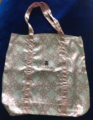 Bolsa de tela Tous - nueva de segunda mano por 25 EUR en Cerdanyola del  Vallès en WALLAPOP