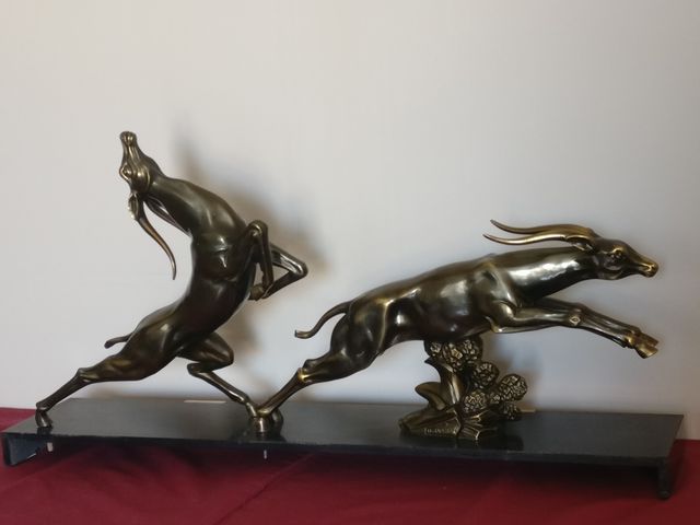 Ciervos escultura bronce Art deco