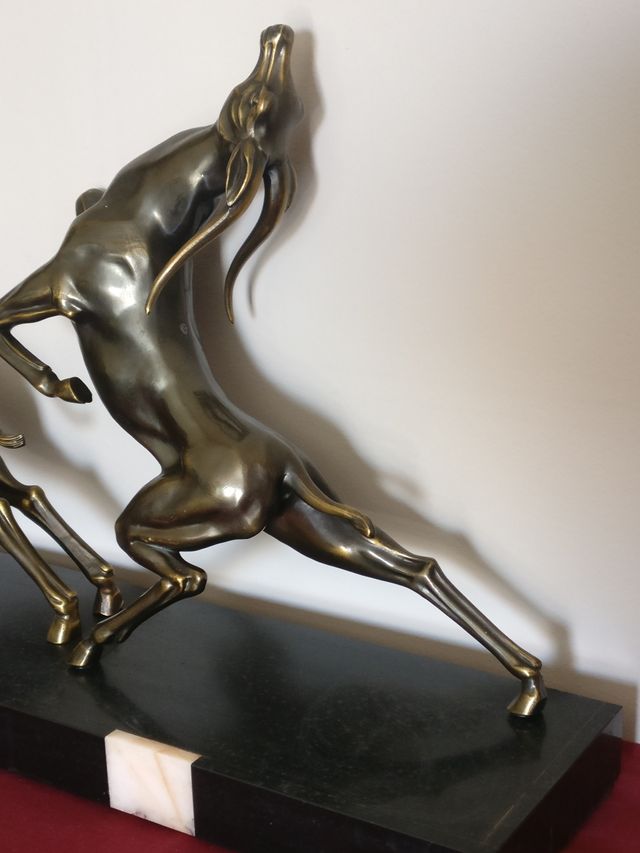 Ciervos escultura bronce Art deco