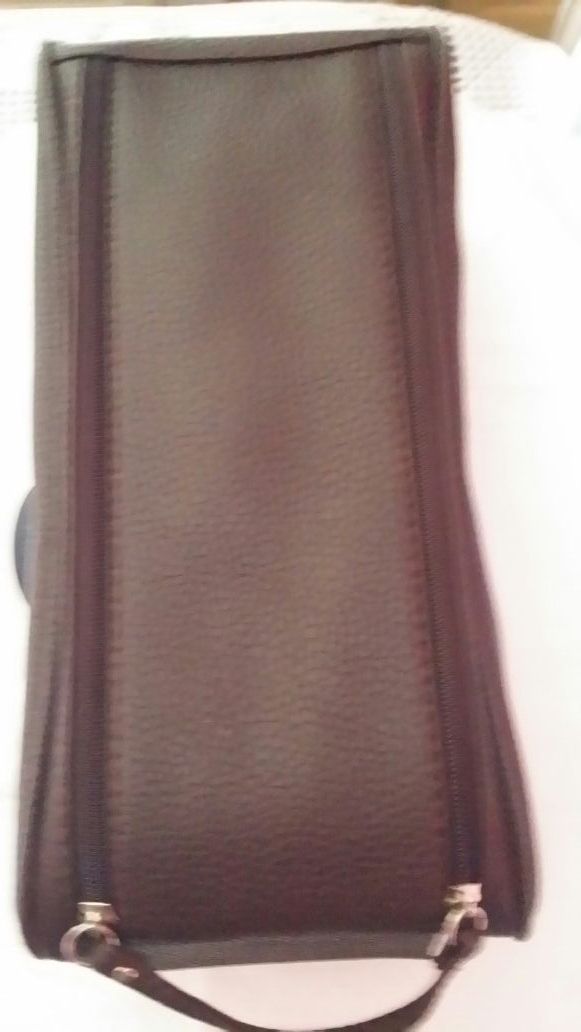 Bolsas zapatos polipiel.