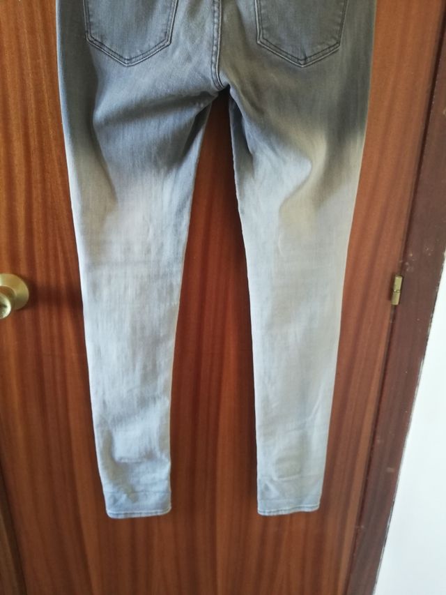 Pantalón vaquero Talla 29/34 H&M