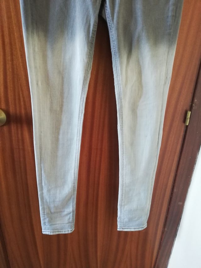 Pantalón vaquero Talla 29/34 H&M