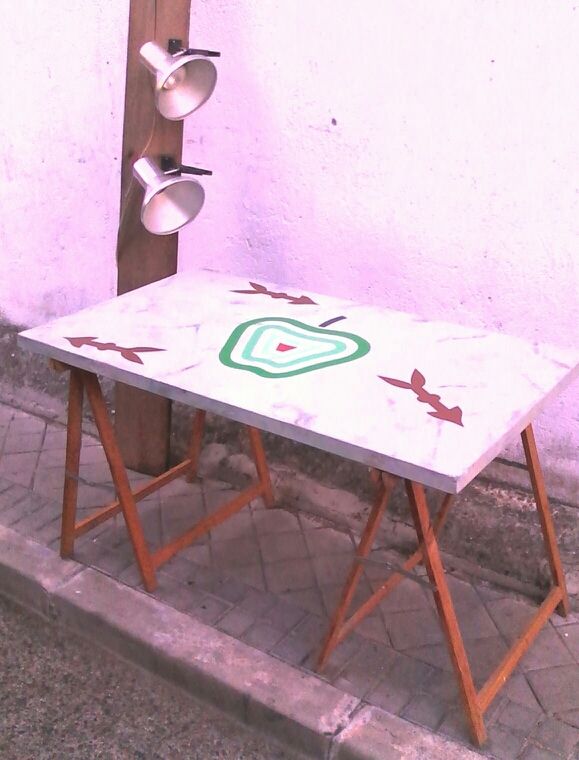 Mesa portable DISEÑO EXCLUSIVO